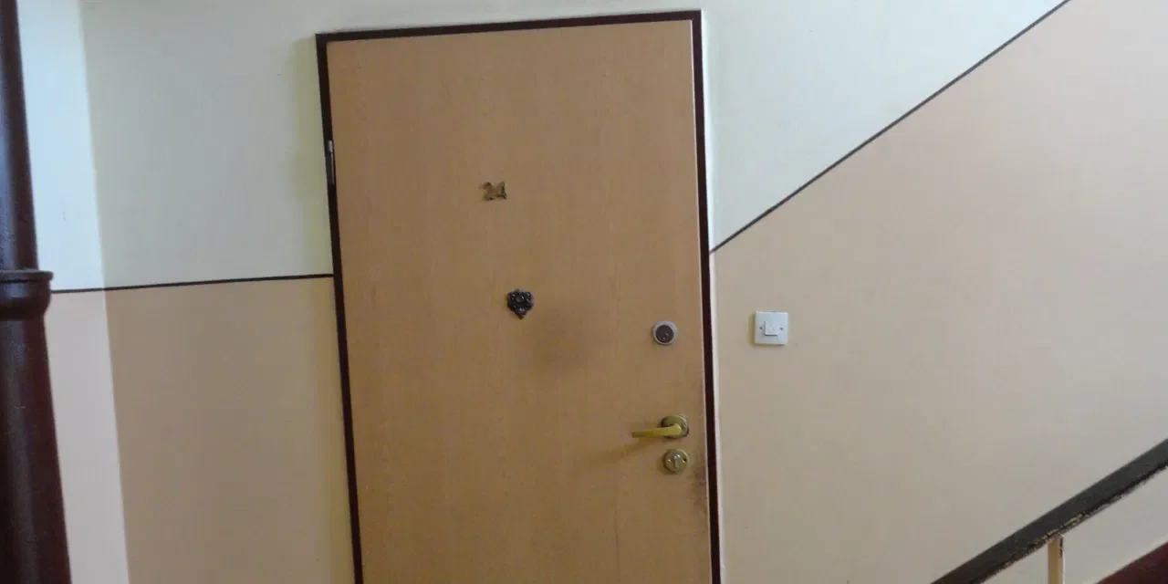 Wynajem 1 piętro 3 pokoje kuchnia łazienka parking balkon - zdjęcie 3