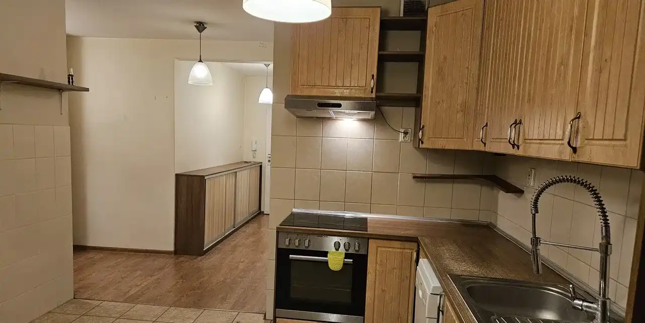 Wilda blok 2-pok. 59m2 komfortowo umeblowana i wyposażona kuchnia - zdjęcie 4