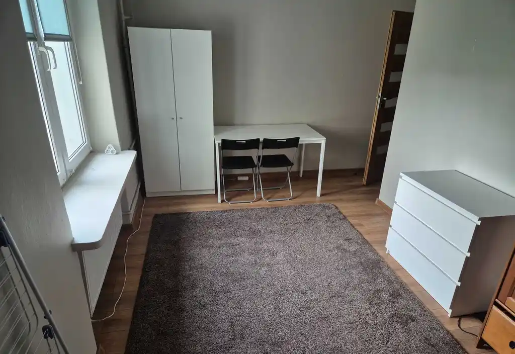 pokój 14m wolny od zaraz - zdjęcie 6