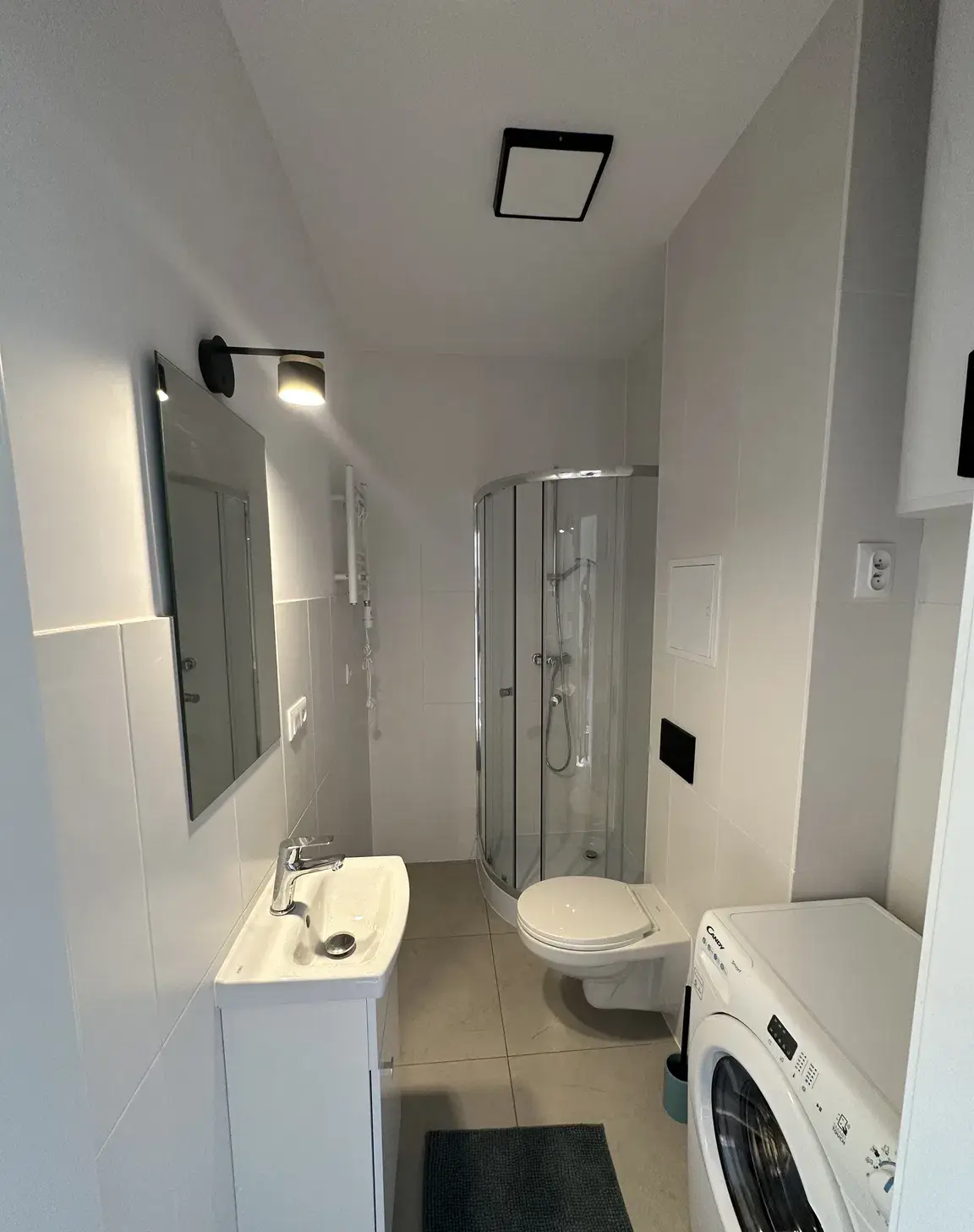 Kawalerka po remoncie, cegła, loft - zdjęcie 7