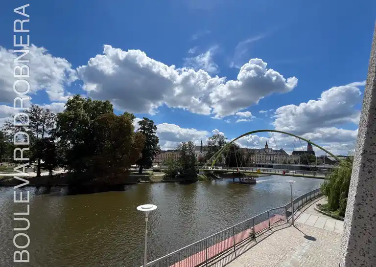 Apartament z widokiem na Odrę i Uniwersytet Wrocławski | Drobnera - zdjęcie 9