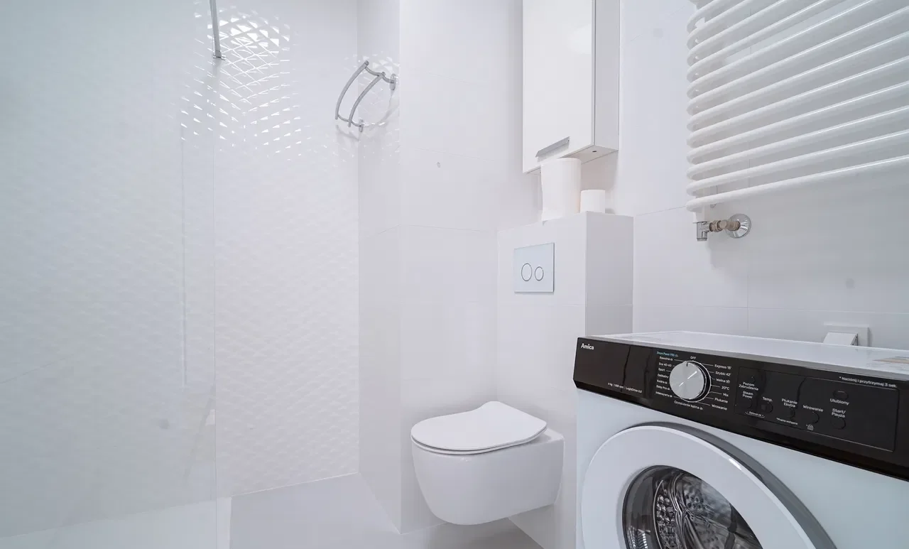Mieszkanie 30 m2 w apartamentowcu, z balkonem i garażem - zdjęcie 6