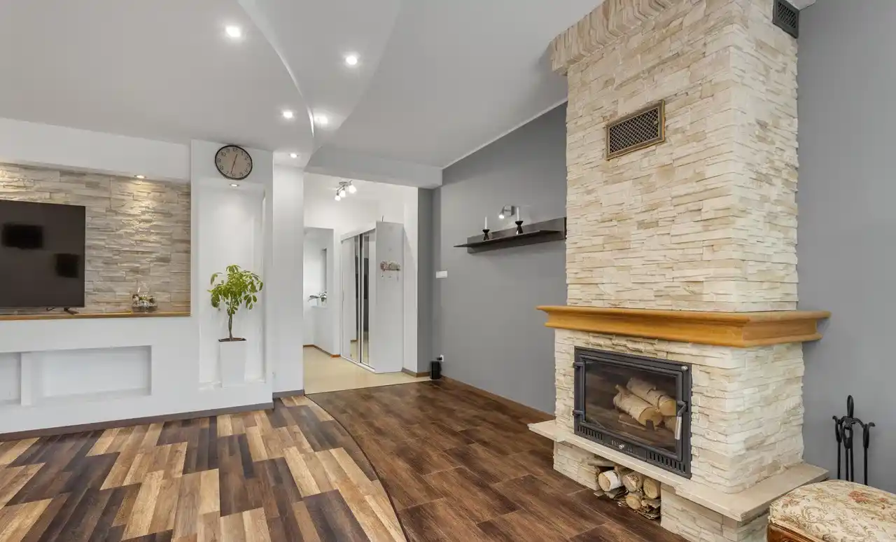 Apartament z kominkiem na Winogradach w Poznaniu - zdjęcie 2