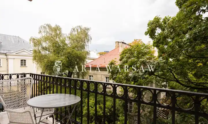 Urocze studio w pięknym  balkonem / zieleń/dobra energia - zdjęcie 10