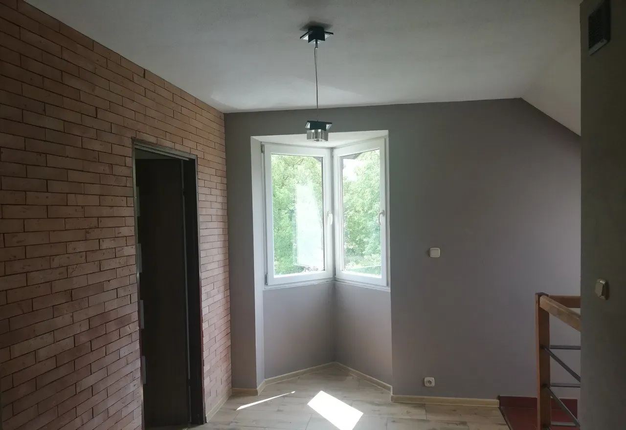 Dom na wynajem w Szczecinie-Dąbiu z garażem w podpiwniczeniu - zdjęcie 10