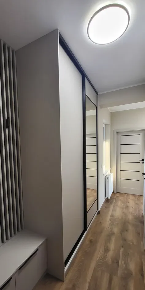Nowe słoneczne mieszkanie 40 m² z balkonem garażem komórką lokatorską - zdjęcie 5