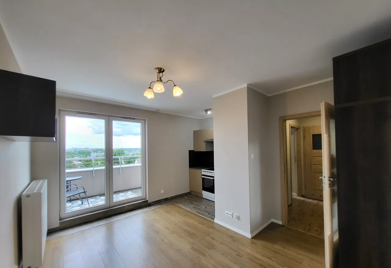 Mini apartament | 2 pokoje | Balkon 10 m² | Winda | ul. Hallera