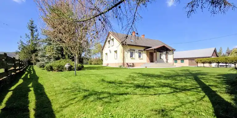 Dom z zapleczem 200m² w Goleszowie