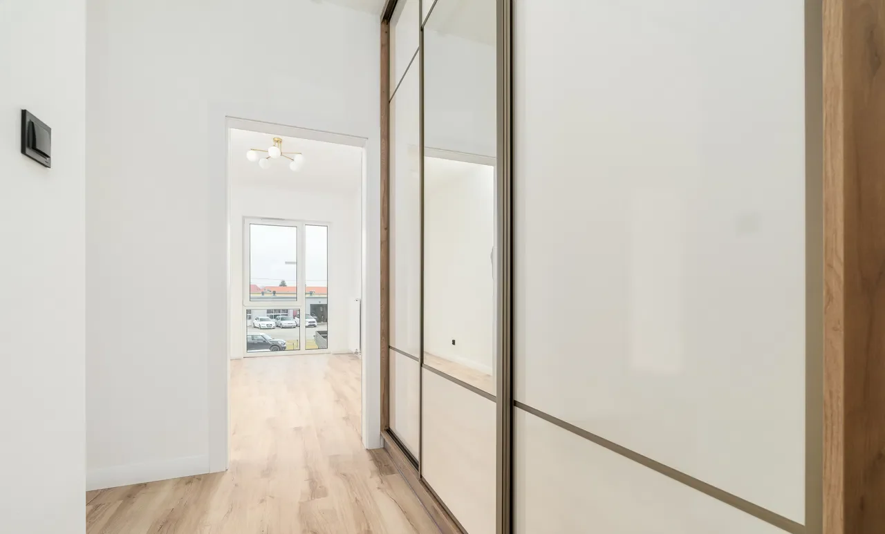 Bezczynszowe mieszkanie w nowoczesnym apartamentowcu - zdjęcie 9