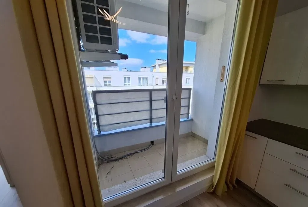 2 pokoje z balkonem, Kazimierska, garaż, komórka - zdjęcie 9