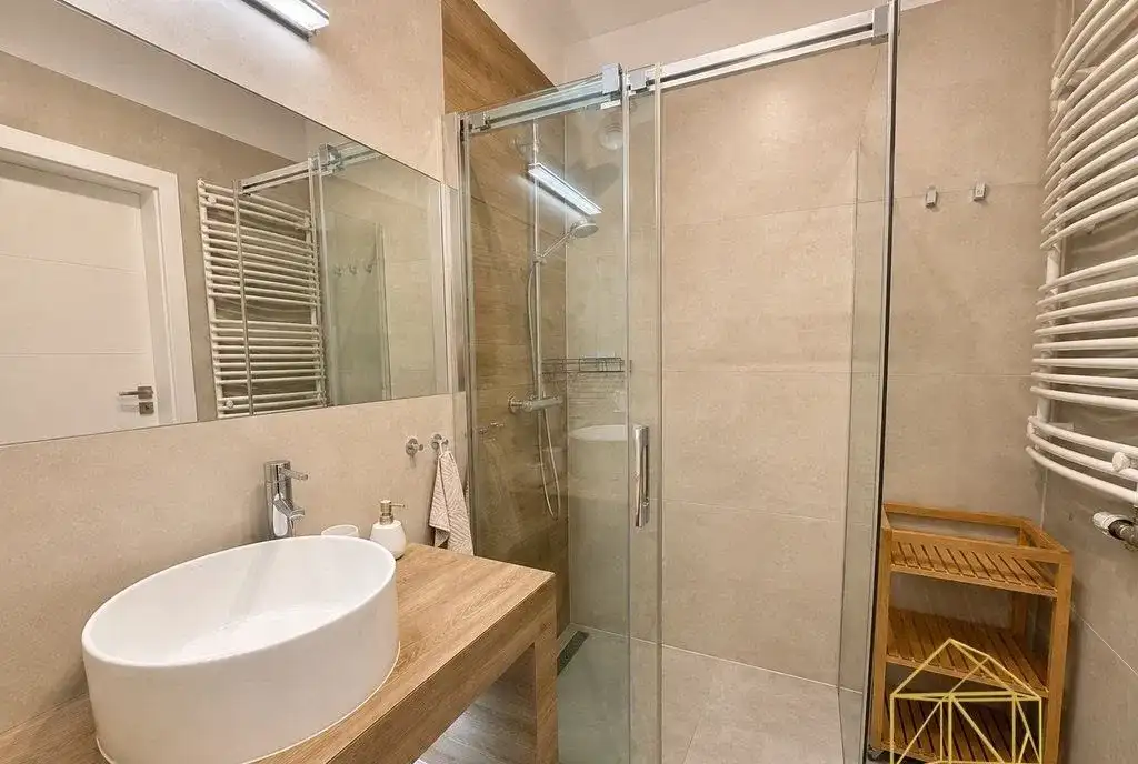 50 m² | Balkon | Klimatyzacja | Masarska - zdjęcie 2