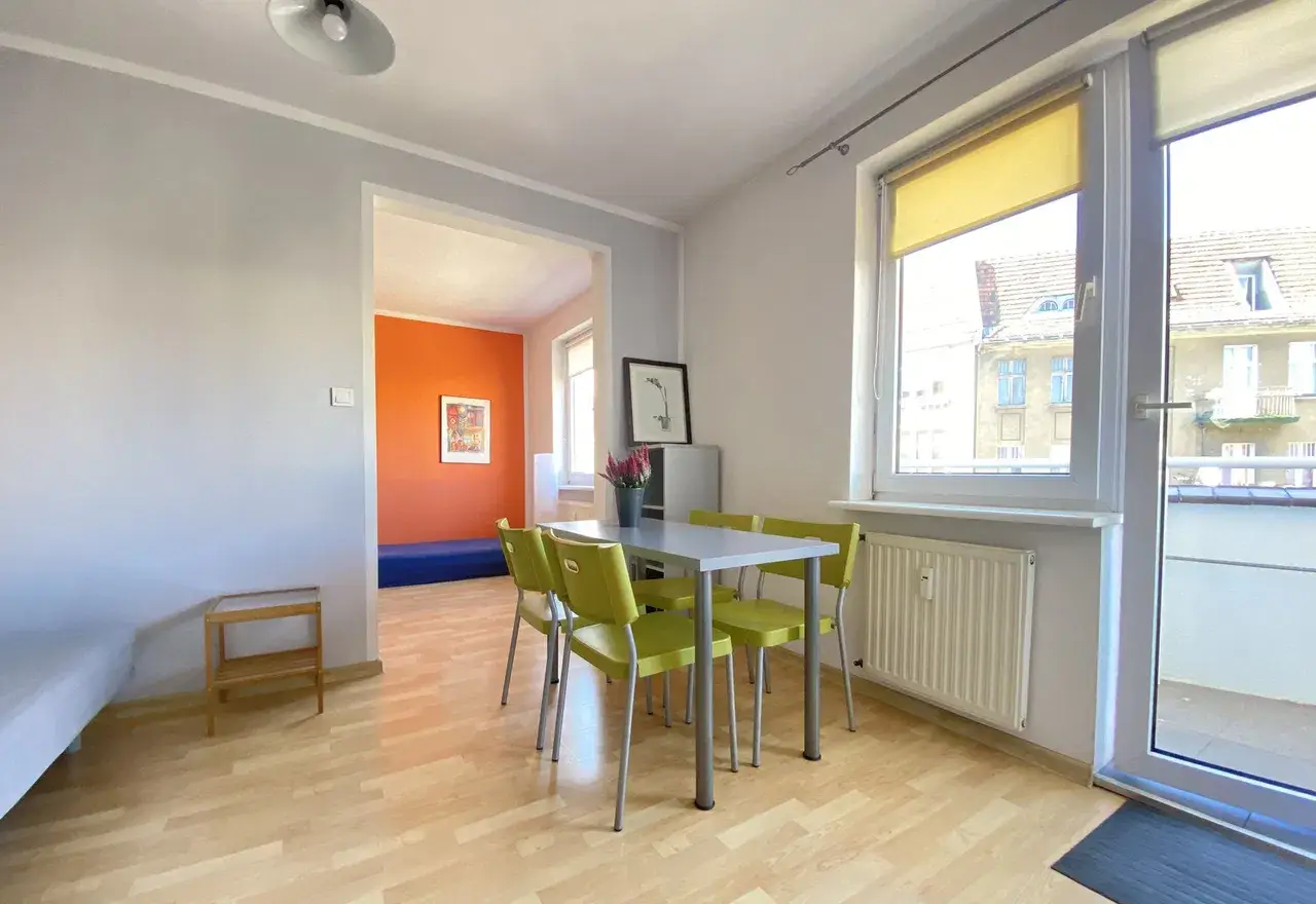 Dwupokojowa kawalerka blisko centrum