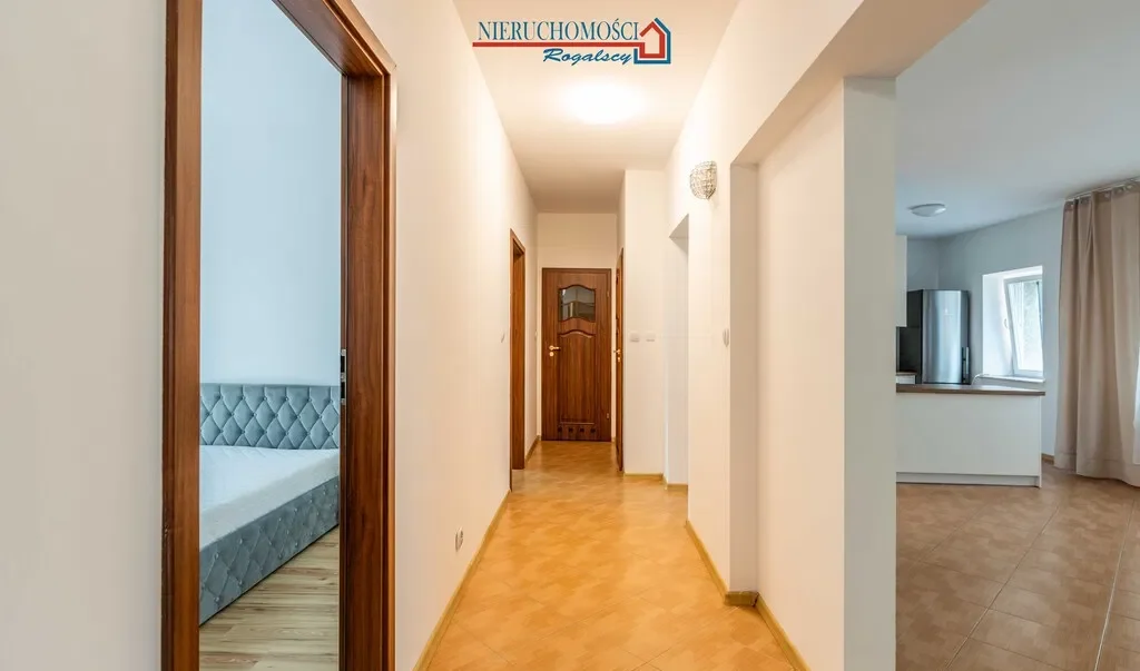 Atrakcyjne duże mieszkanie w centrum Świnoujścia - zdjęcie 5