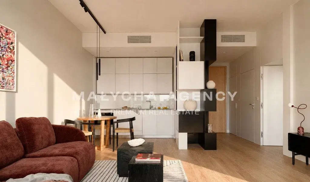 Apartament Cosmopolitan na wynajem w sercu miasta - zdjęcie 4