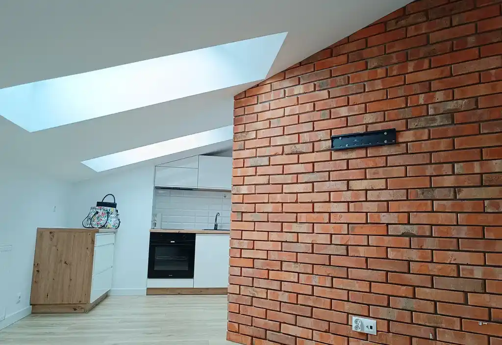 Nowe mieszkanie na wynajem w apartamentowcu - zdjęcie 3