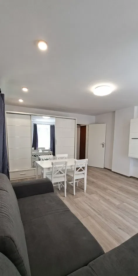 Wynajmę mieszkanie 34m2 - zdjęcie 2