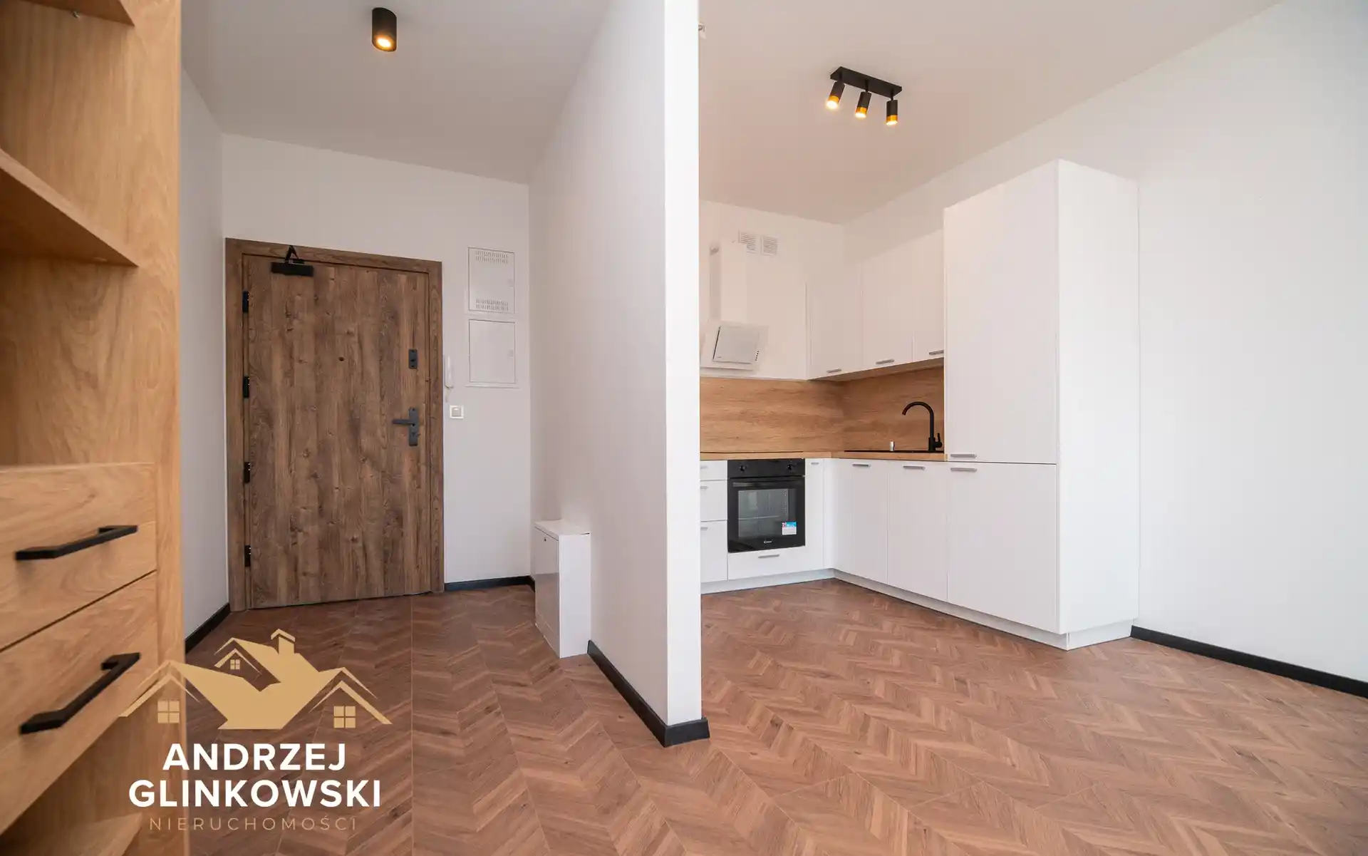 NOWOCZESNY APARTAMENT - KRÓLOWEJ BONY - zdjęcie 7