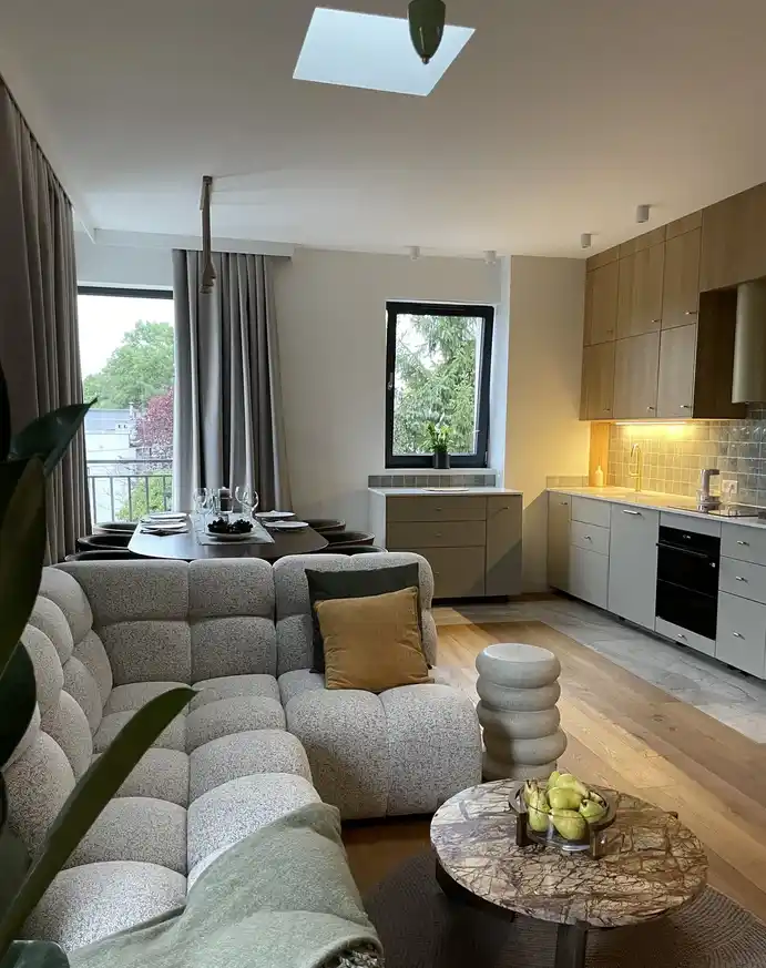 Wyjątkowy apartament 93 m2 + prywatny taras 100 m2 / kominek / Włochy - zdjęcie 8