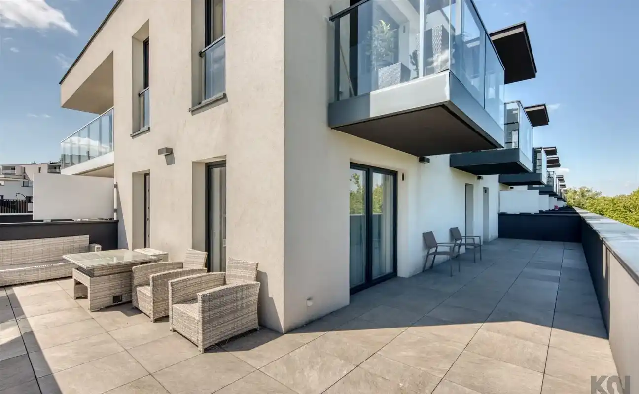 3 pokojowy apartament z tarasem i klimatyzacją - zdjęcie 7