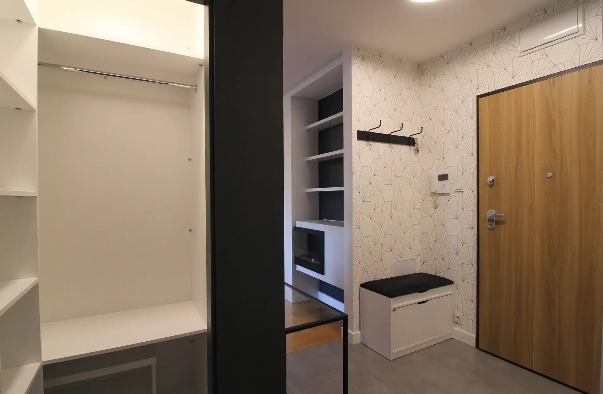 2-pok. 53 m² + balkon 13 m²+ schowek 2m²  GARAŻ w cenie **KLIMATYZACJA - zdjęcie 9