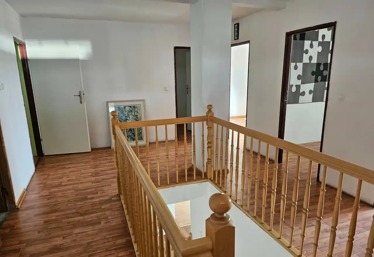 Duzy dom 2 piętra 300 m2 11 pok. ul. Pankracego- Rokosowo .Ogród. - zdjęcie 6