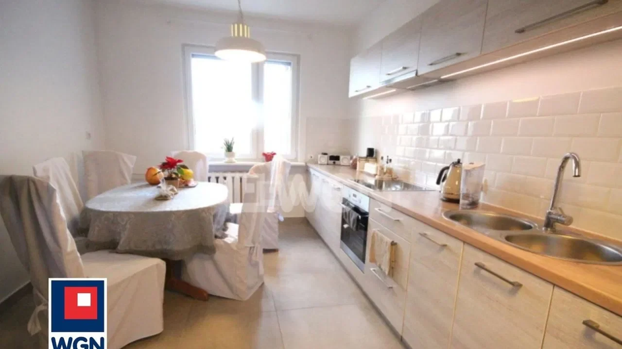 Arkonskie 4/5 pokoi balkon bdb stan - zdjęcie 4