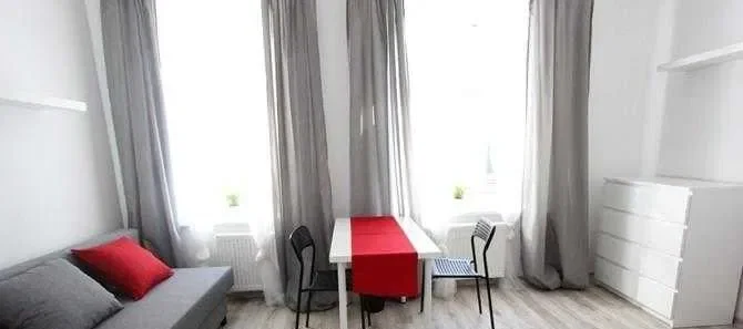 Legionów 40, Śródmieście, przytulny pokój, BRAK PROWIZJI