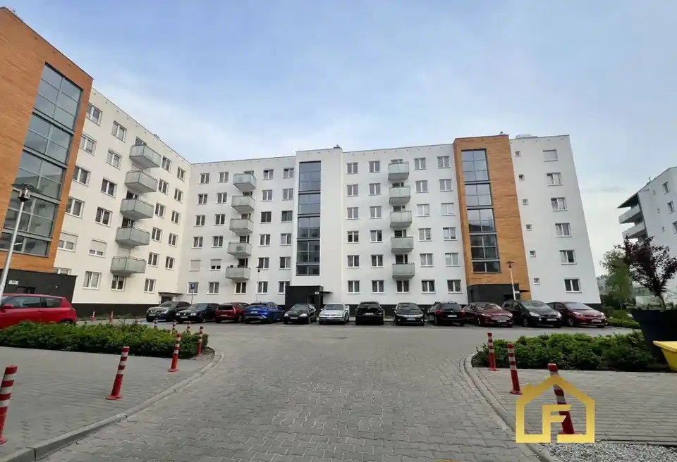 3-pokojowe mieszkanie z miejscem parkingowym w Zielonej Górze - zdjęcie 4