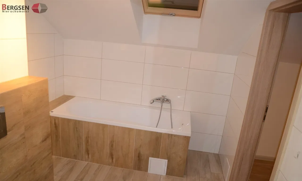 Nowoczesny dom bliźniak z ogrodem i garażem w Smolcu - zdjęcie 7