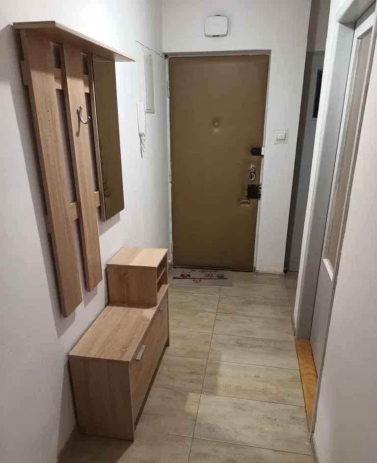 Wynajmę 2-pokojowe mieszkanie z pełnym wyposażeniem - zdjęcie 5