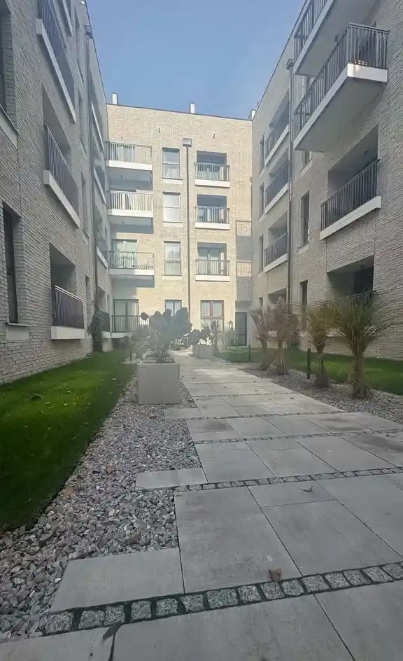 Apartament z ogromnym tarasem z widokiem na park - zdjęcie 6