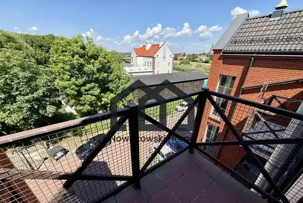 Dwupoziomowe mieszkanie na wynajem - 106 m2 - zdjęcie 4