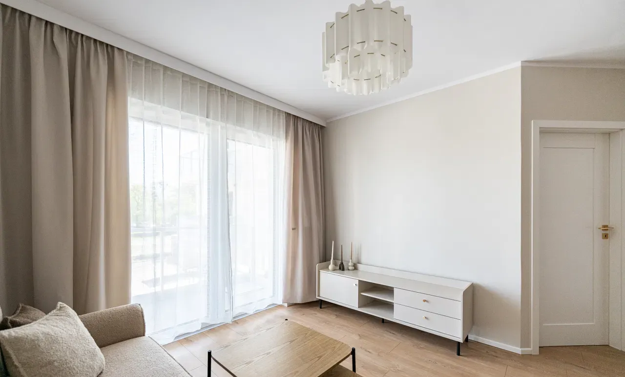 Śliczne 2 pok. z osobną kuchnią i balkonem. Apartamentowiec z 2025 r. - zdjęcie 3