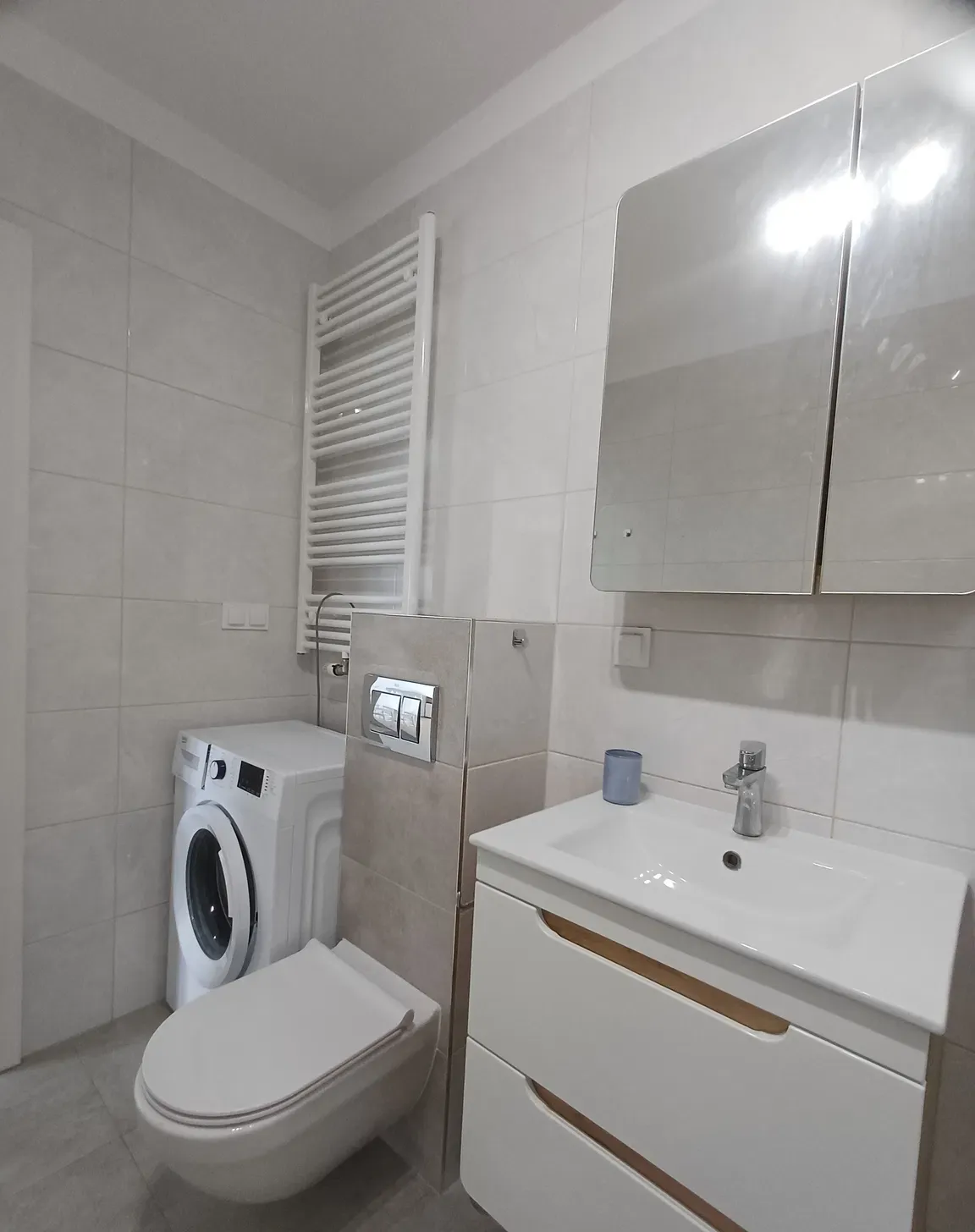 Mieszkanie 2 pokojowe w apartamentowcu - zdjęcie 9
