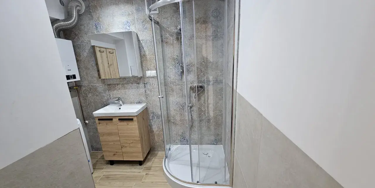 Dwupokojowe mieszkanie z balkonem i piwnicą - zdjęcie 3