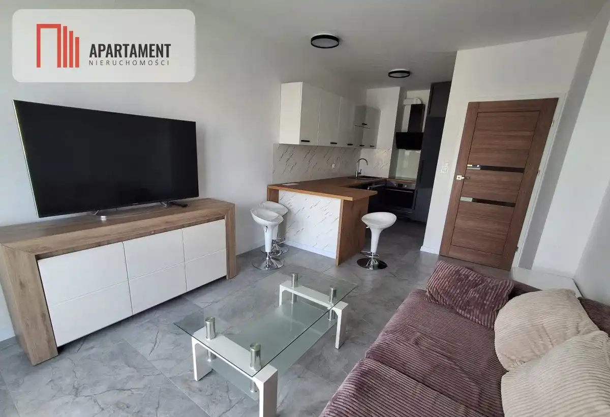 Pierwszy najem/ balkon/ komórka/ miejsce postojowe - zdjęcie 2