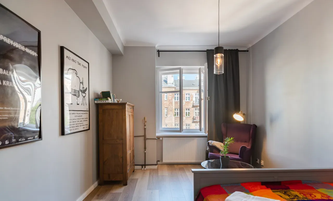 Nowoczesny apartament w sercu Warszawy z darmowym parkingiem