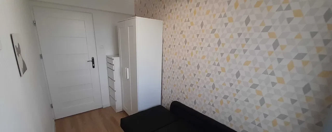 Pokój 1-osobowy w ładnym mieszkaniu w bloku Paderewskiego, niedaleko 3 Stawy - zdjęcie 3