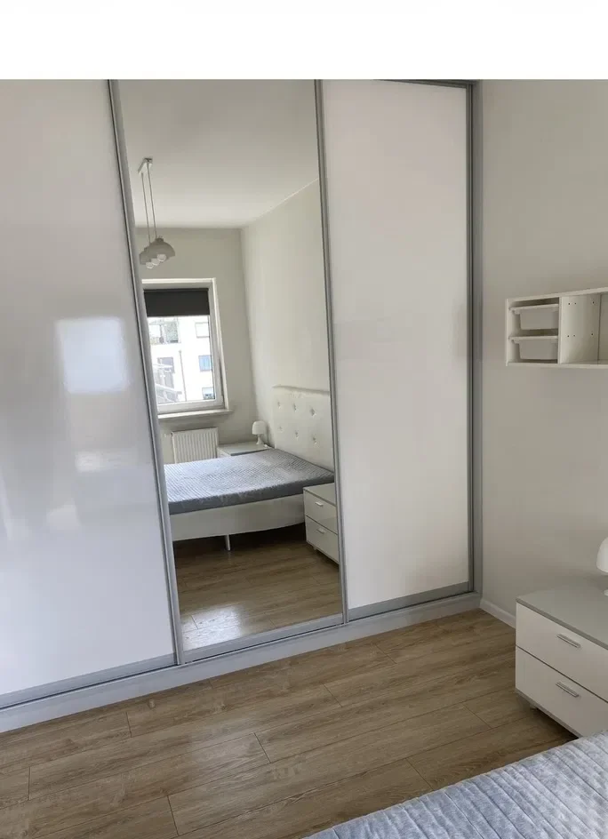 Duży apartament z garażem w centrum - zdjęcie 7