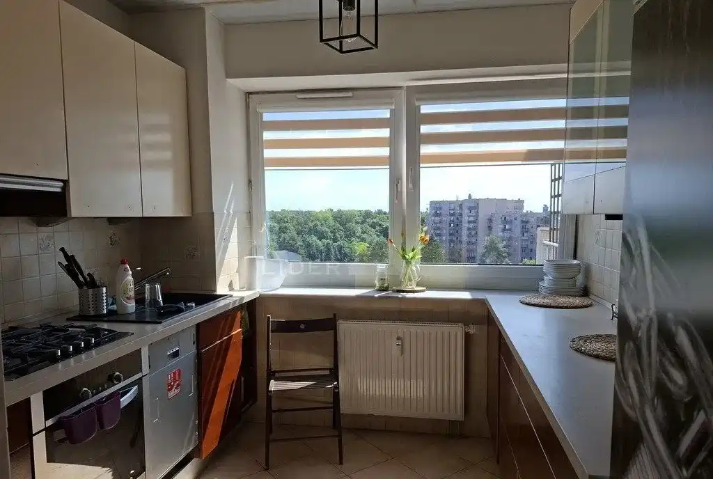 2 pokoje, + 18m2 balkon, piękny widok- panorama - zdjęcie 6