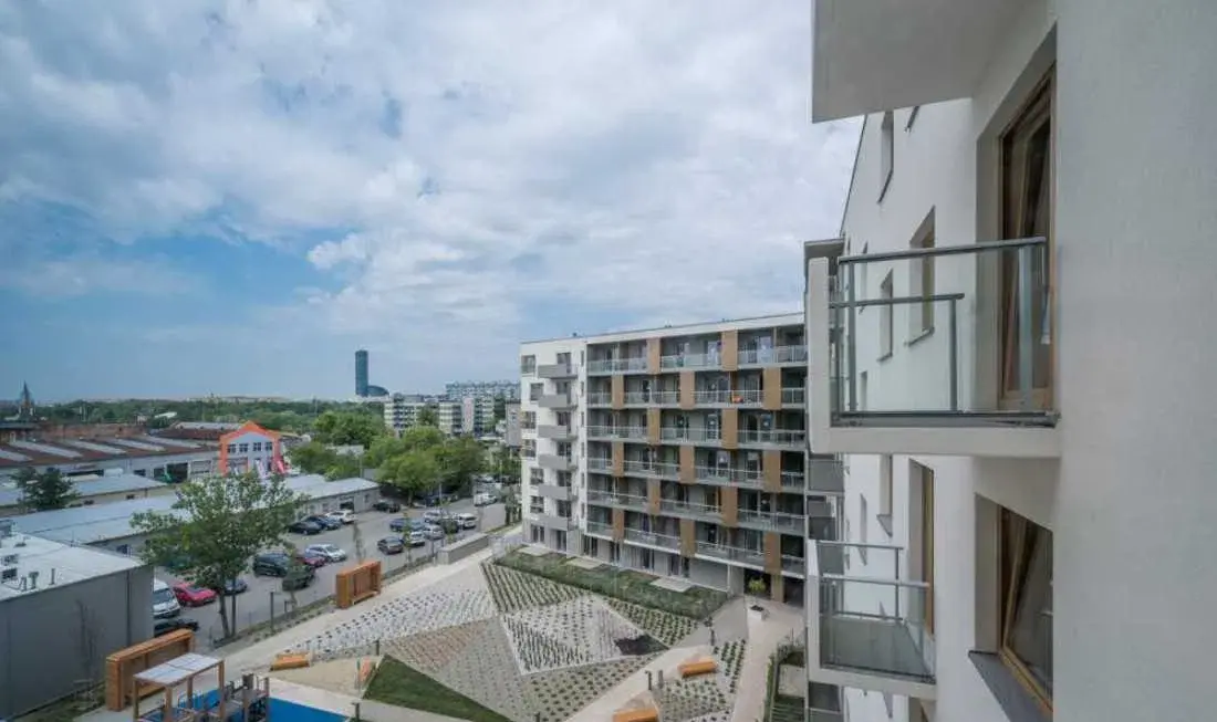 Pokój 2 osobowy z dużym balkonem Apartamentowiec Nowy Gaj