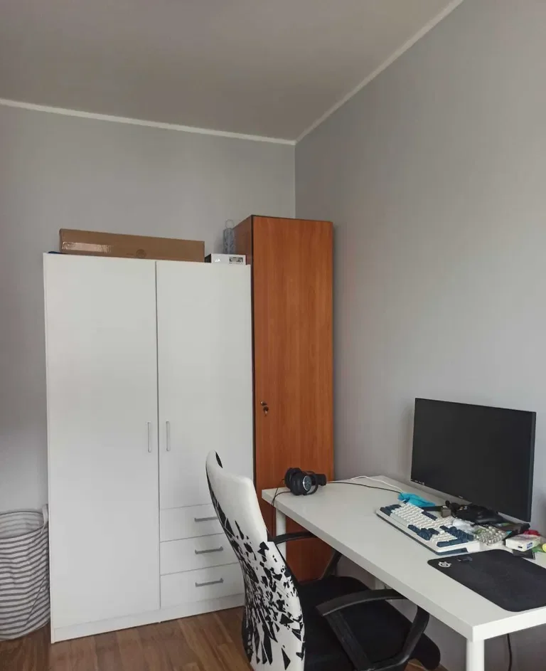 Przytulny pokój WROCŁAWSKA 69 wszędzie blisko - zdjęcie 2