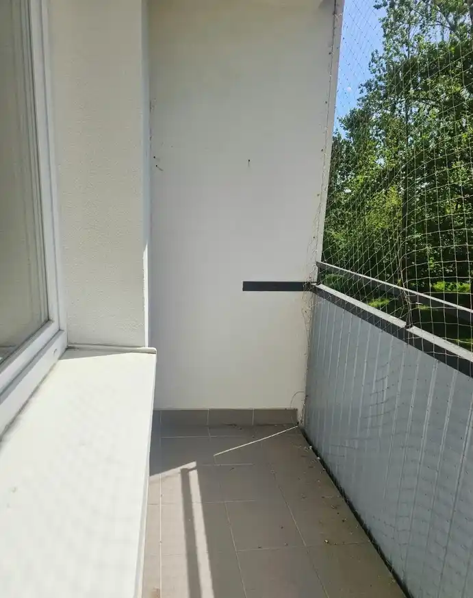 PRÓSZKOWSKA. 2 pokoje+osobna kuchnia. Idealne I piętro. Winda. Balkon. - zdjęcie 5