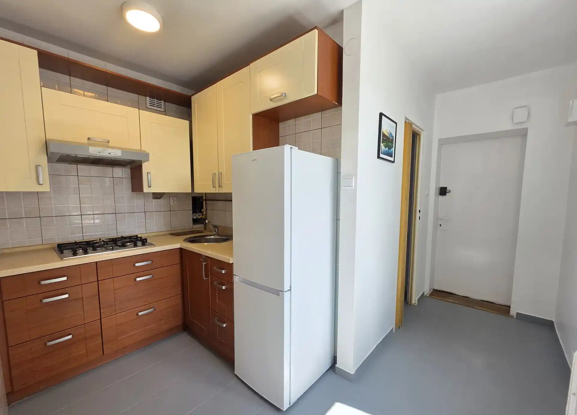 Słoneczna kawalerka 35 m² przy ul. Zachodniej na Ruczaju - zdjęcie 6