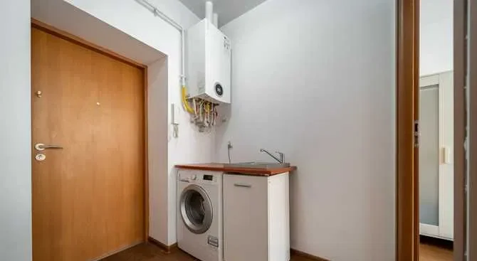 Młynarska 9, Bałuty, studio przy Placu Kościelnym, BRAK PROWIZJI - zdjęcie 4
