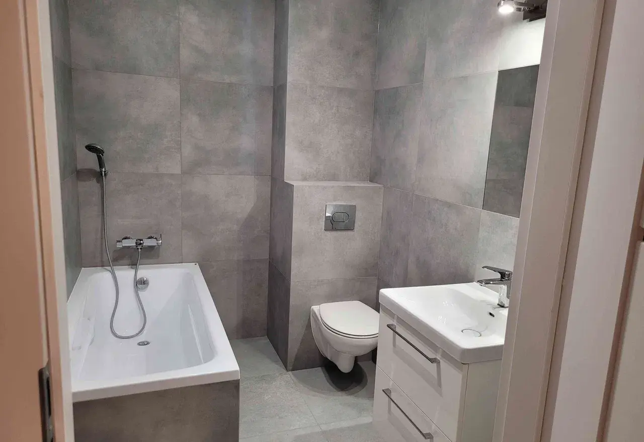 Apartament 3 pokojowy + pomieszczenie gospodarcze Winda Balkon Rolety - zdjęcie 8