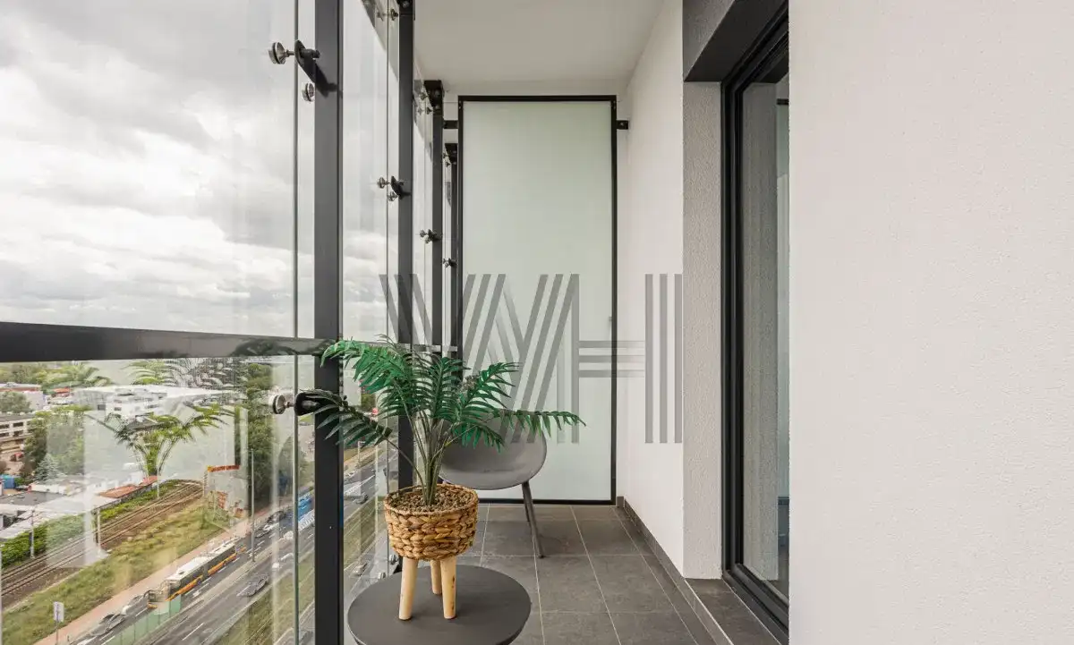 Kawalerka w inwestycji Bliska Wola Tower w Warszawie - zdjęcie 6
