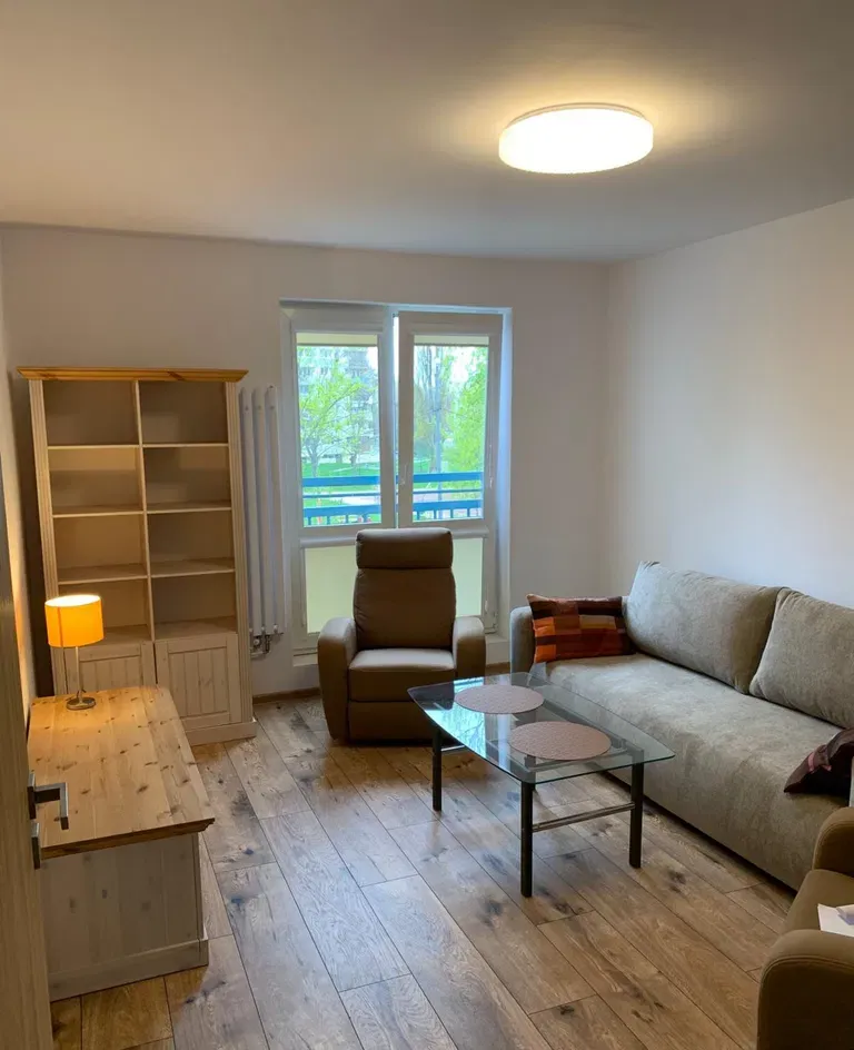 Kawalerka 40 m² po remoncie przy ul. Ciepłej we Wrocławiu - zdjęcie 5