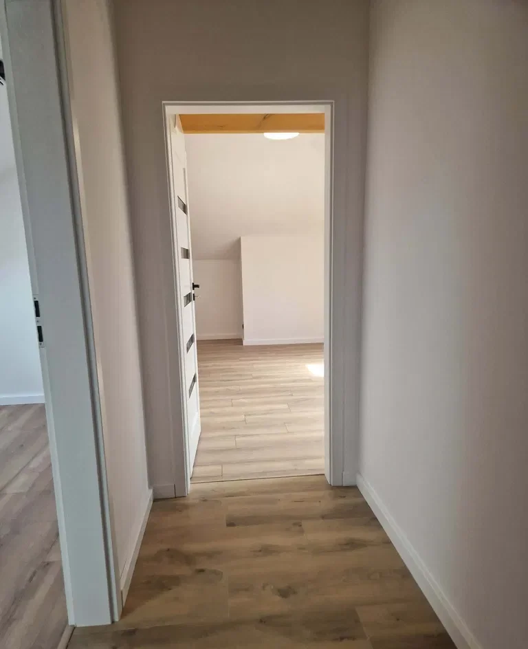 Nowe dwupoziomowe mieszkanie 115 m2, 4 pokoje w Brwinowie - zdjęcie 9