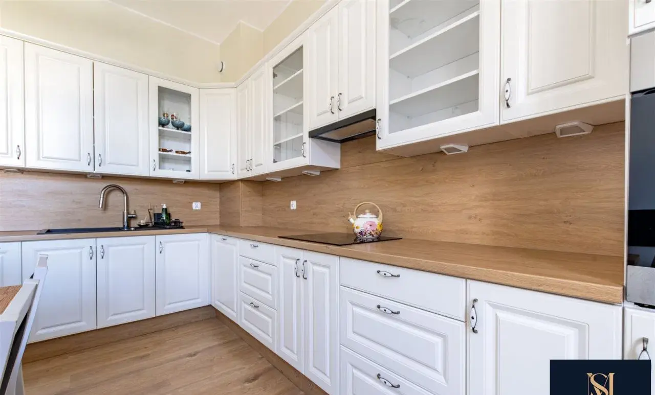 Apartament na wynajem- 3 pokoje. Centrum - zdjęcie 2